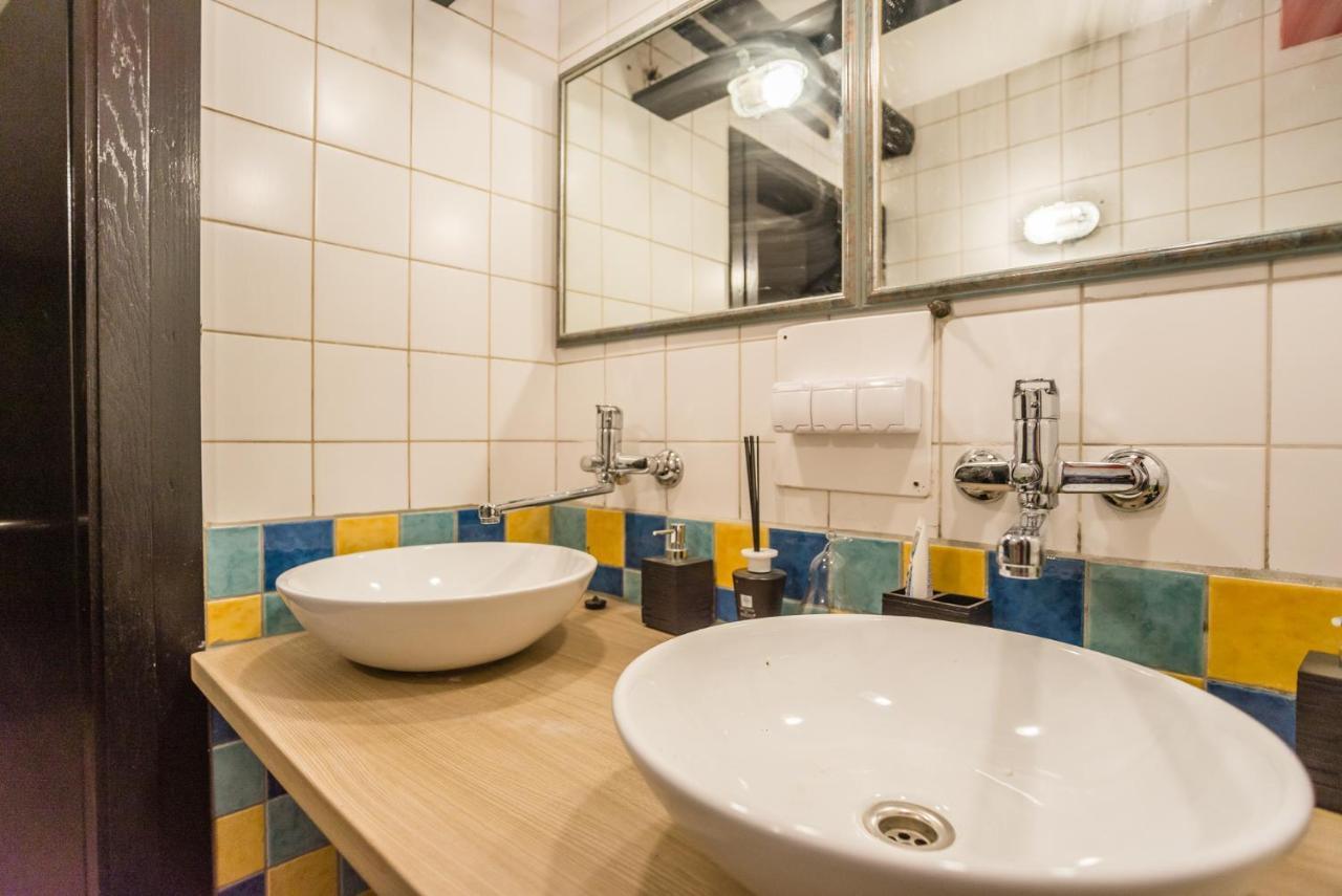 Apartma N'Poznam リュブリャナ エクステリア 写真