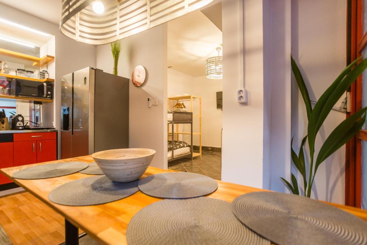 Apartma N'Poznam リュブリャナ エクステリア 写真